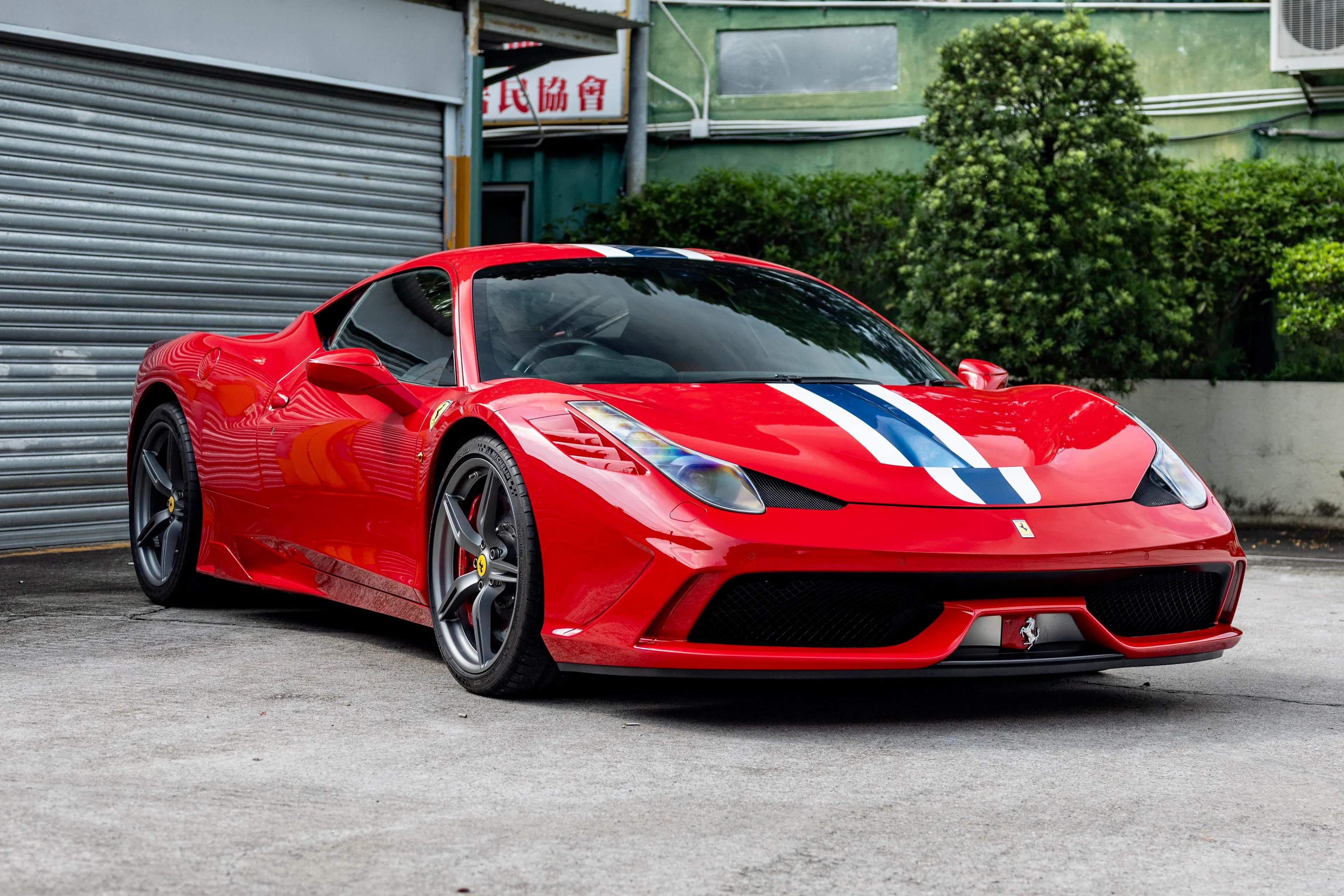 Ferrari 赤 2015 Ferrari 458 Speciale VIN ZFF75VHC000208313 | Hagerty